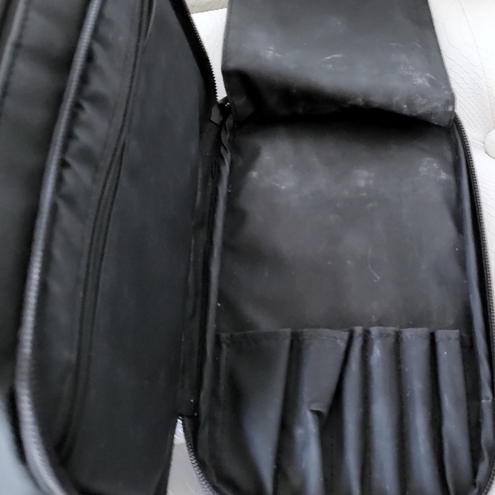 Dior Backstage Black Make-up  Zipper Pouch - Picture 8 of 14